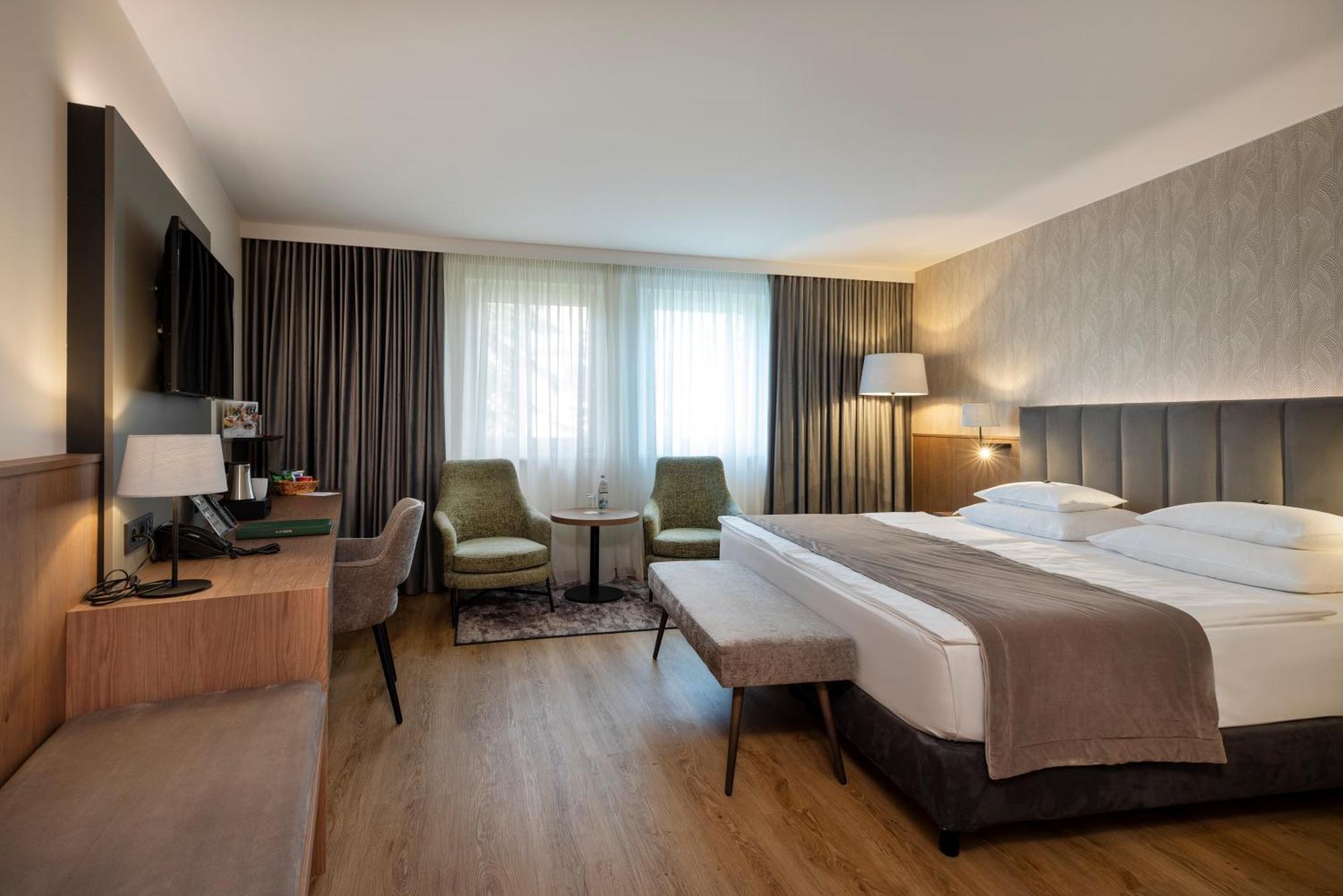 Rogner Hotell 5*